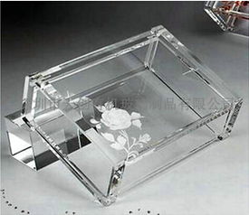 深圳市天创展示品 亚克力的创新应用与行业优势